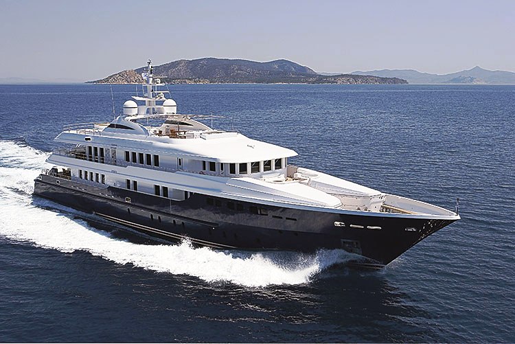 oceanos yacht